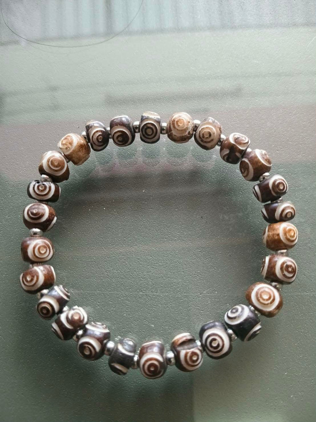 Wang Hin Dzi Eye Bead Bracelet