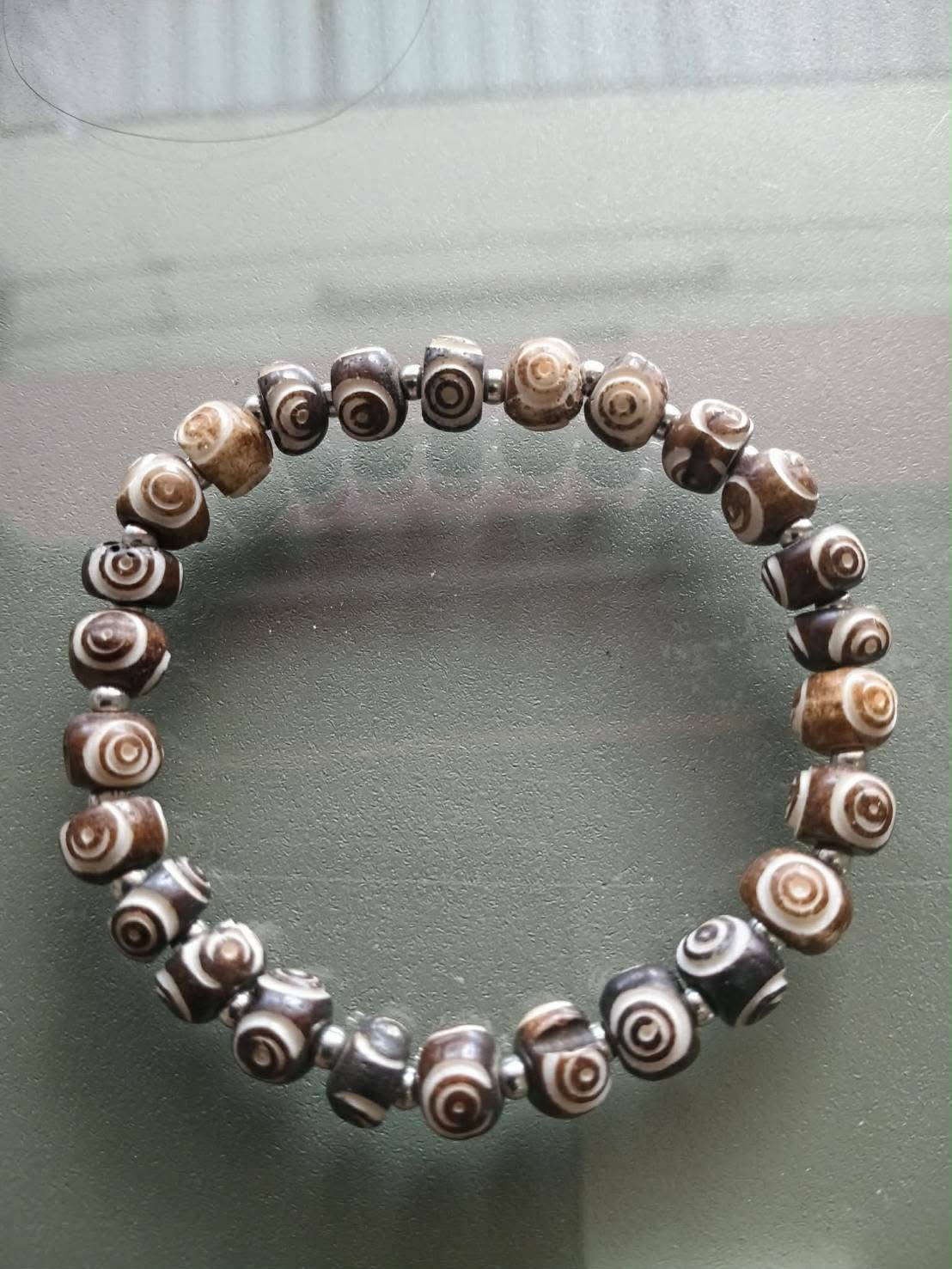Wang Hin Dzi Eye Bead Bracelet