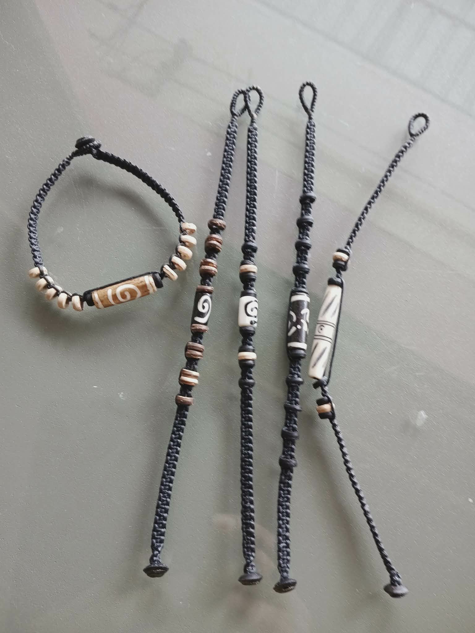 Macramé Bracelet — River Disc
