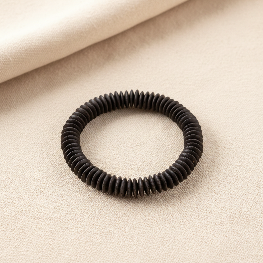 Mekong Bracelet Plain — handcrafted coconut shell disc bracelet